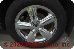 Vehicle photo 9