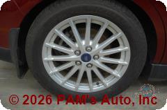 Vehicle photo 9