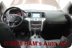 Vehicle photo 14