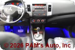 Vehicle photo 14
