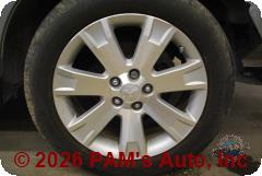 Vehicle photo 9