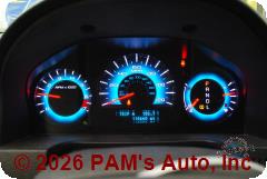 Vehicle photo 12