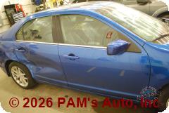 Vehicle photo 3