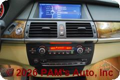 Vehicle photo 13