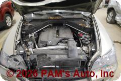 Vehicle photo 15
