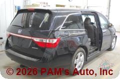 Vehicle photo 5