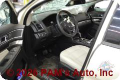 Vehicle photo 10