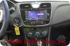 Vehicle photo 13