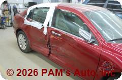 Vehicle photo 3