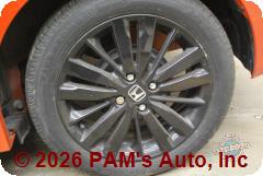 Vehicle photo 9