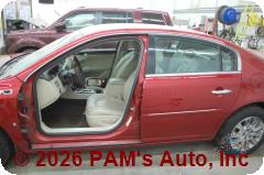 Vehicle photo 7