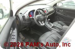 Vehicle photo 10