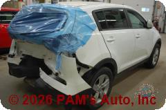 Vehicle photo 5