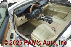 Vehicle photo 10