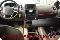 Vehicle photo 14