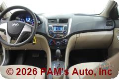 Vehicle photo 14