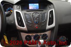 Vehicle photo 13