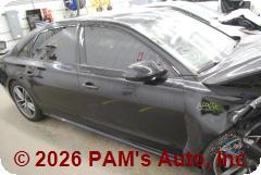 Vehicle photo 3