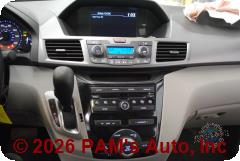 Vehicle photo 13