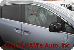 Vehicle photo 3