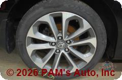 Vehicle photo 9