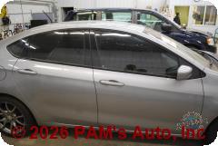 Vehicle photo 3