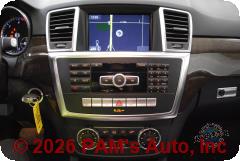 Vehicle photo 13