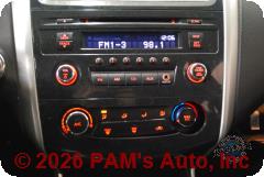 Vehicle photo 13