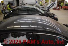 Vehicle photo 4