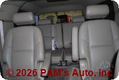 Vehicle photo 11