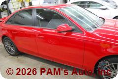 Vehicle photo 3