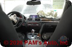Vehicle photo 14