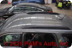 Vehicle photo 8