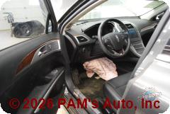 Vehicle photo 10