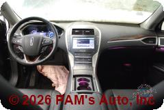 Vehicle photo 14