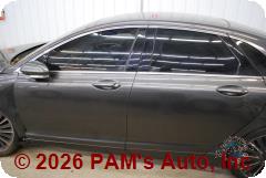 Vehicle photo 7