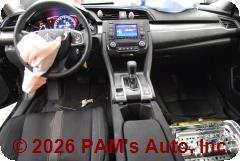 Vehicle photo 14