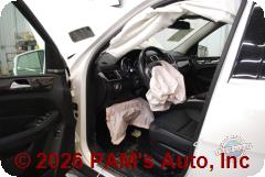 Vehicle photo 10