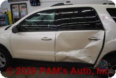 Vehicle photo 7