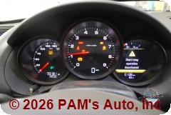 Vehicle photo 12