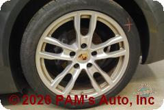 Vehicle photo 9