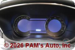 Vehicle photo 12