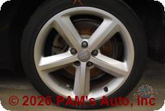 Vehicle photo 9