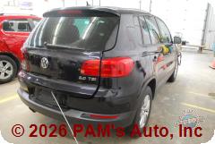 Vehicle photo 5