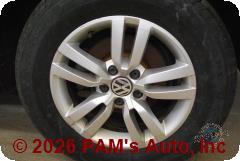 Vehicle photo 9