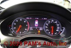 Vehicle photo 12