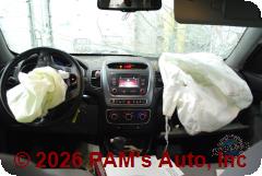 Vehicle photo 14