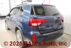 Vehicle photo 6