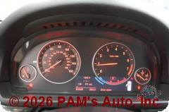 Vehicle photo 12