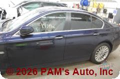 Vehicle photo 7